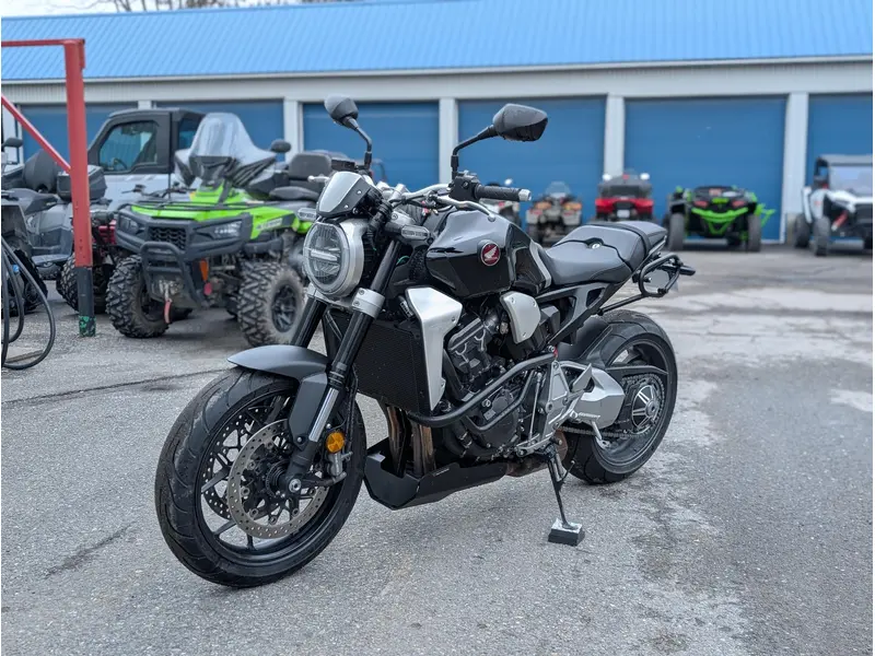 Honda CB1000R 🎯 Moto Naked 1000cc Style Rétro Performance MT10 Z900 RS GSXS1000 Confort 🟢 2019