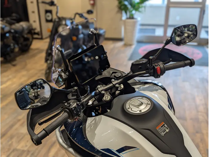 2026 CFMOTO IBEX 800 EXPLORE // Starry White thumbnail 8