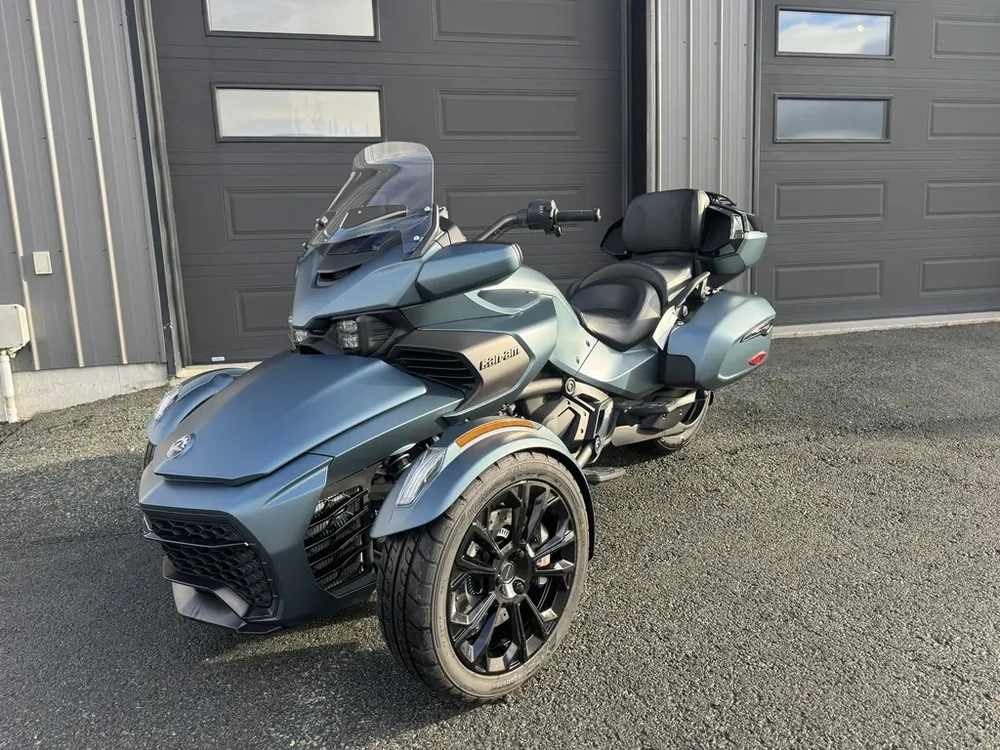 Can-am F3 Limited 2025 alt