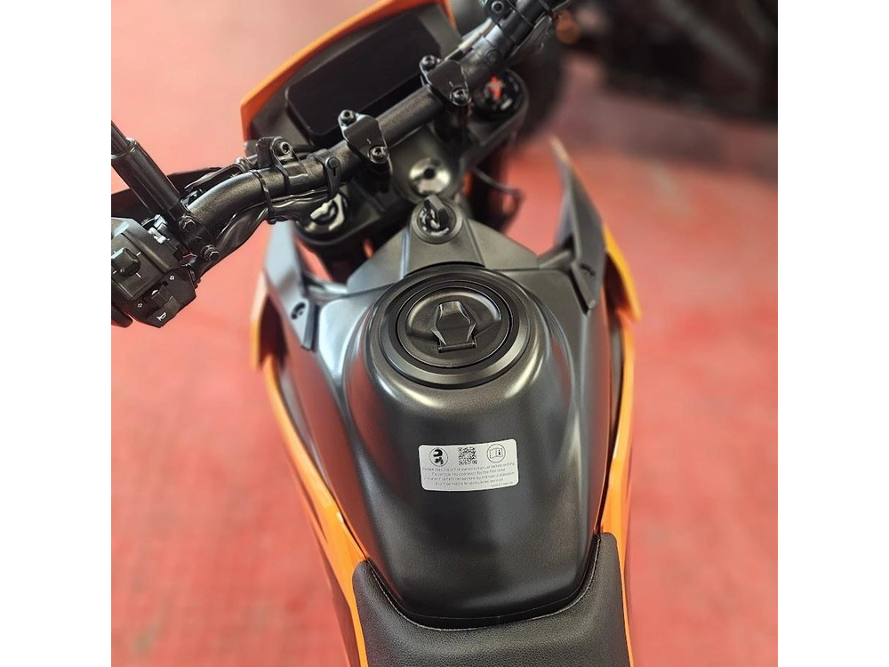 2026 Ktm Enduro 390 R alt