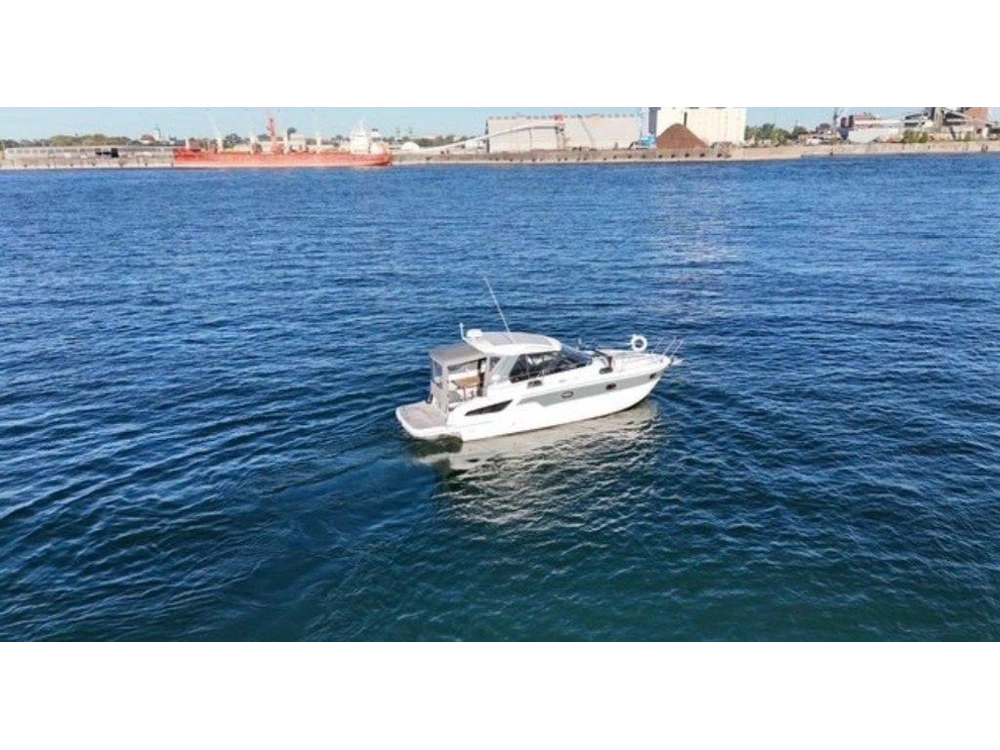 Bavaria S33 Ht Volvo D3-220 2018 alt