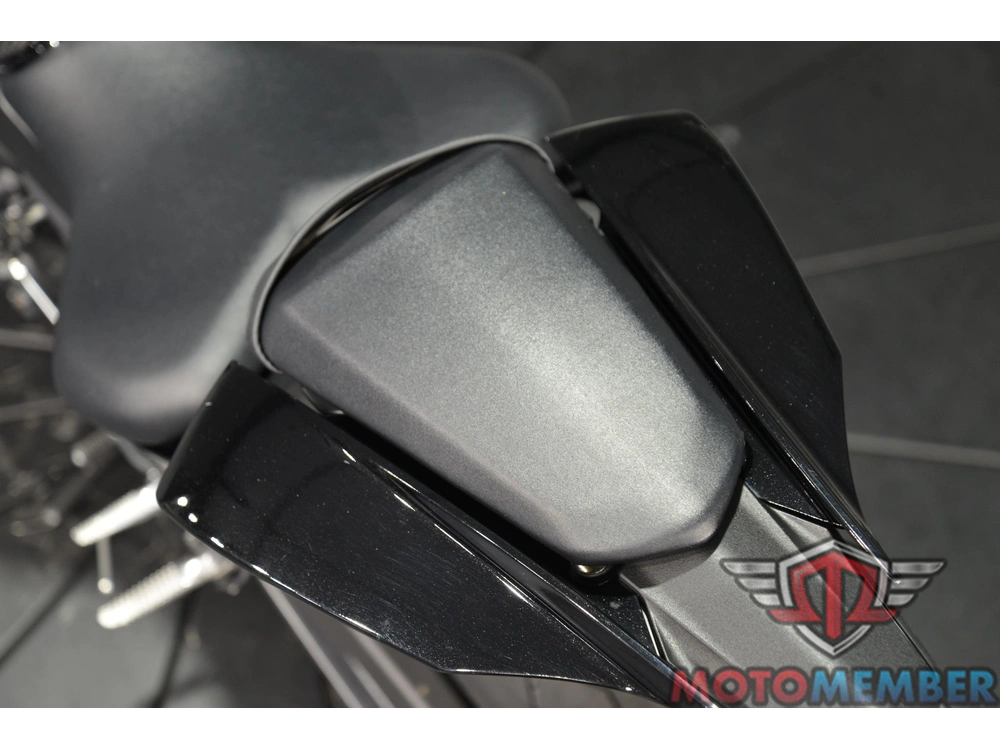 2025 Yamaha Yzf-r7 alt