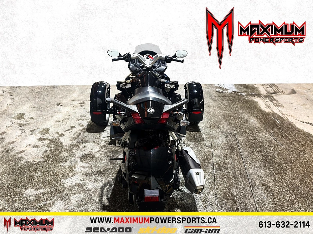 Can-am Spyder Rs Se5 2014 alt