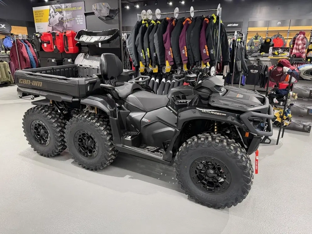Can-am Outlander Max 6x6 Backcountry 1000r 2026 alt