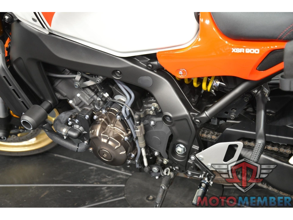 2024 Yamaha Xsr900 alt
