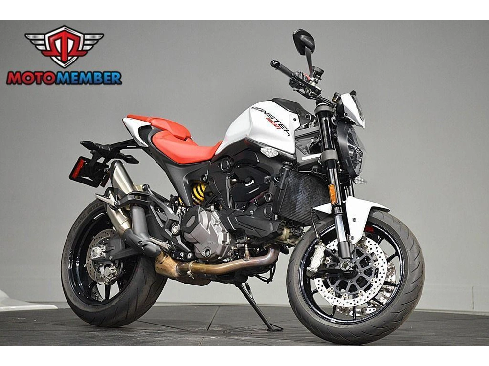 2024 Ducati Monster Plus Iceberg White alt