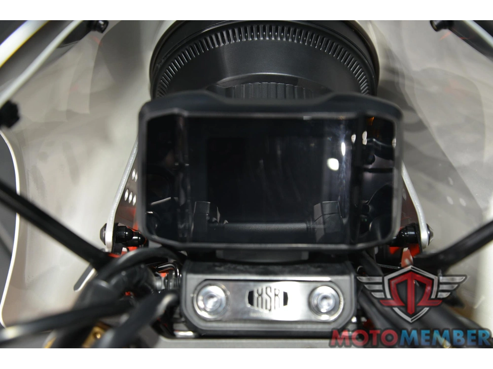 2024 Yamaha Xsr900 alt