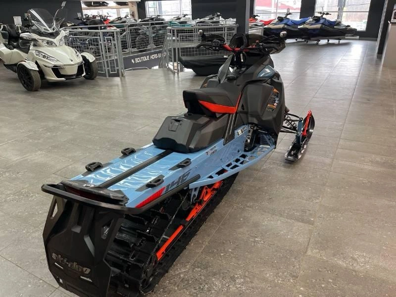 Ski-doo Backcountry X-rs 146 (43'') 850 E-tec Ice Storm 150 1.5'' E.s. W/ 10.25'' Touchscreen 2026 alt