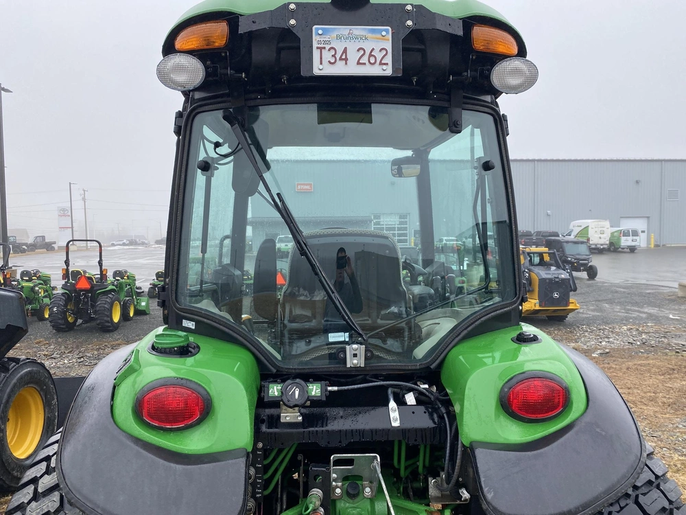John Deere 4066r 2022 alt