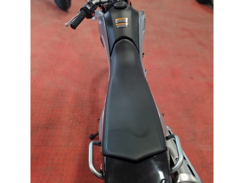 2025 Yamaha Xt 250 alt