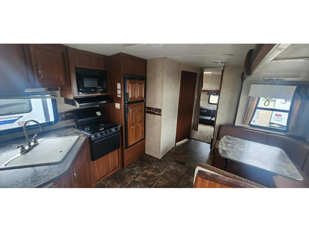 Cougar 31sbq 2013 alt