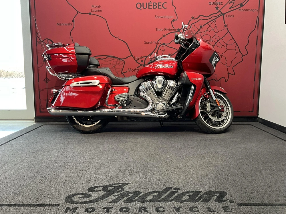 2024 Indian Motorcycle Pursuit Limited alt