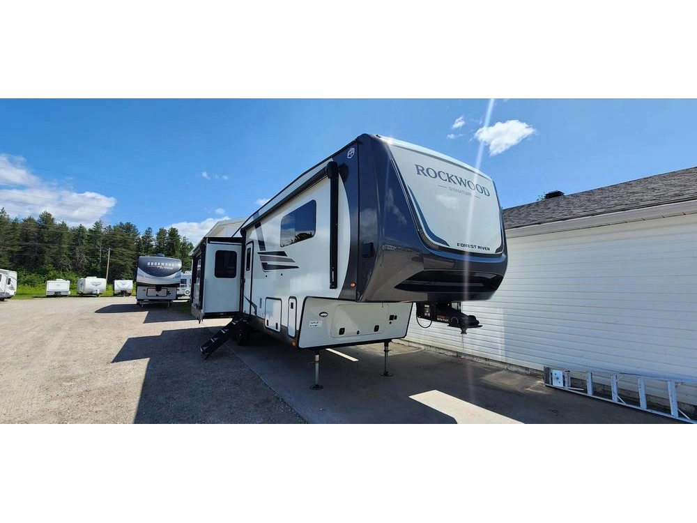 Forest River Rockwood Signature 361rls 2026 alt