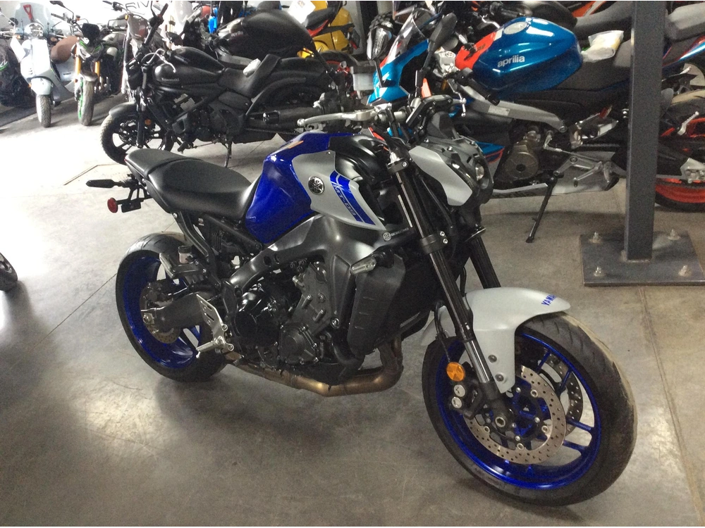 Yamaha Mt-09 Abs 2021 alt