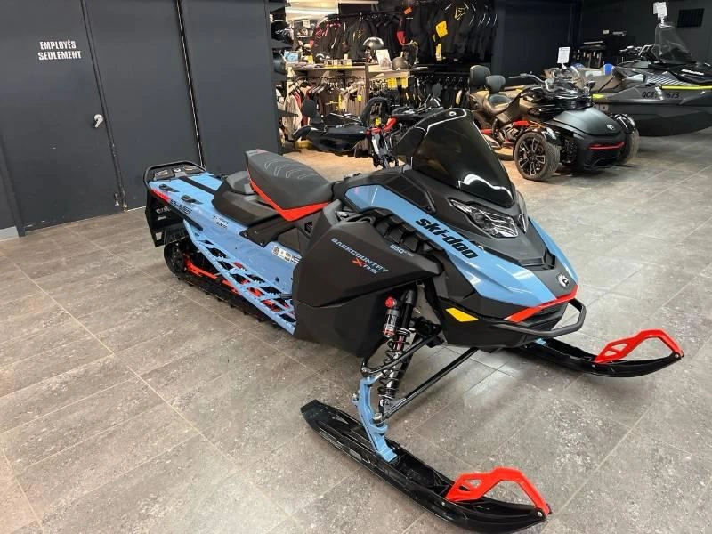 Ski-doo Backcountry X-rs 146 (43'') 850 E-tec Ice Storm 150 1.5'' E.s. W/ 10.25'' Touchscreen 2026 alt