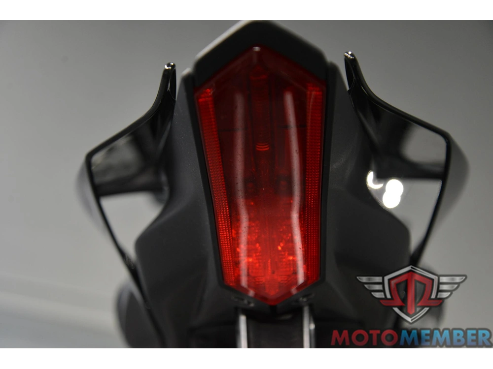 2025 Yamaha Yzf-r7 alt