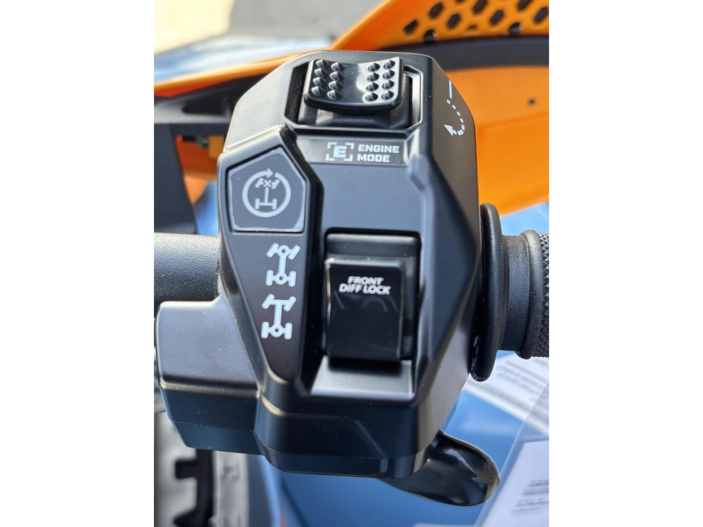 2026 Can-am Renegade Xmr 1000r Scandi Blue alt
