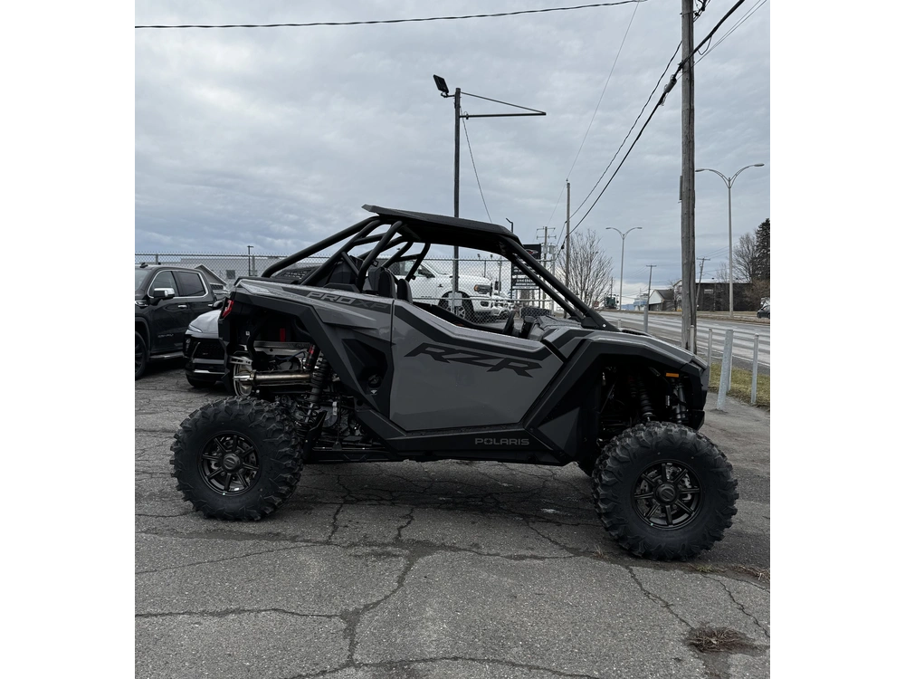Polaris Rzr Pro Xp Ultimate 2026 alt