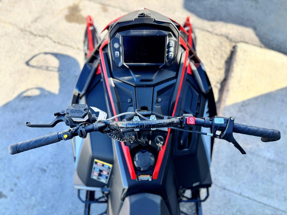 2025 Polaris Rmk Khaos 155 850 2.75" alt