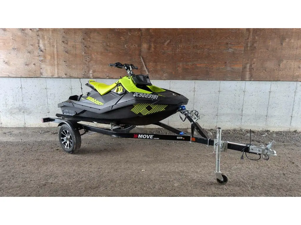 Sea-Doo SPARK 2UP 900HO TRIXX AUDIO 2023