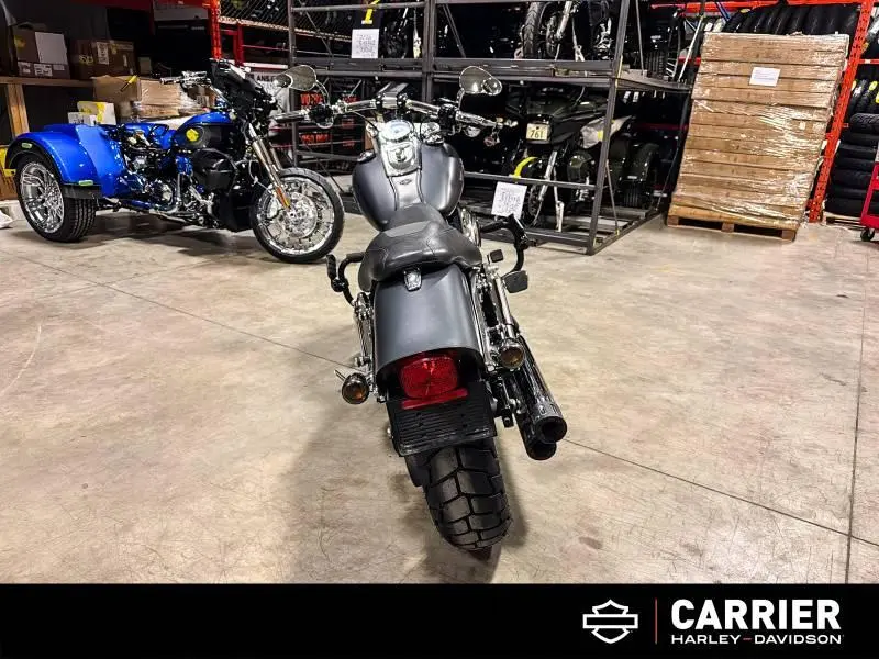 Harley-Davidson Moto Harley-Davidson DYNA FAT BOB 2012 2012