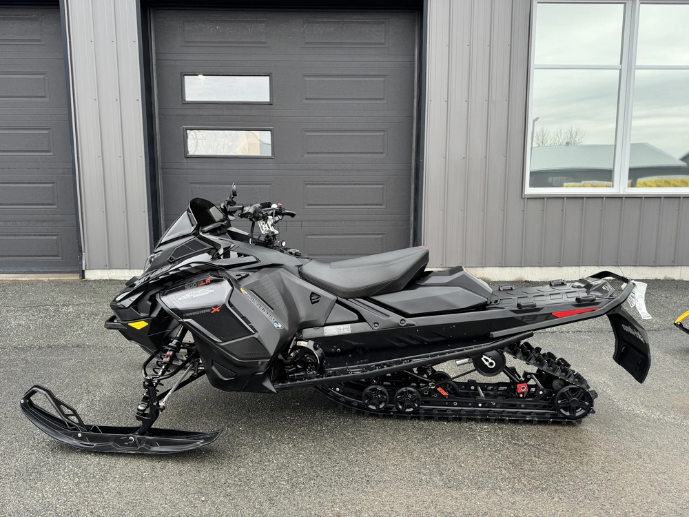 2024 Ski-doo Renegade X 900 Ace Turbo R alt