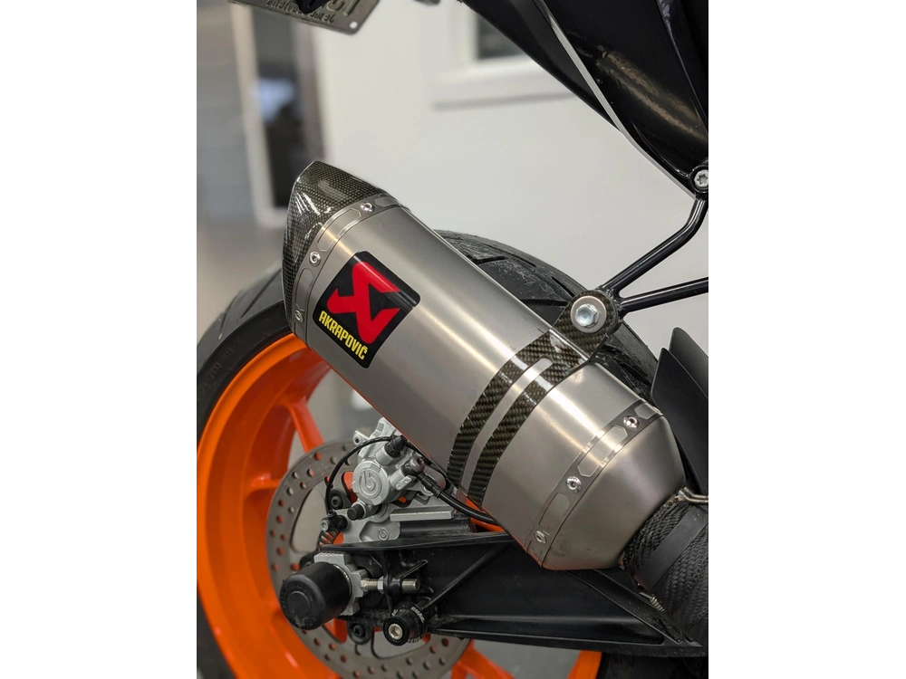 Ktm 690 Duke 5000$ En Modifs. Suspension, Selle, Akrapovic 2018 alt