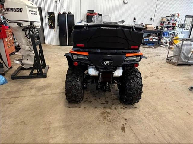 2021 Cfmoto Cforce 800 Touring alt