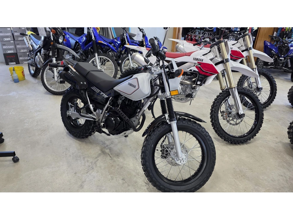 Yamaha Tw 200 2026 alt