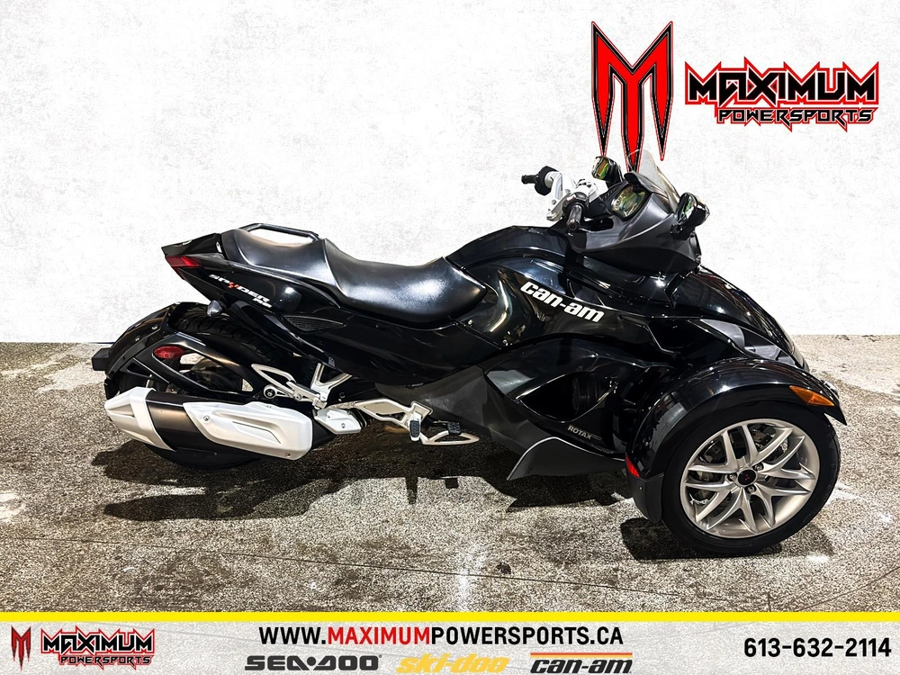 Can-am Spyder Rs Se5 2014 alt