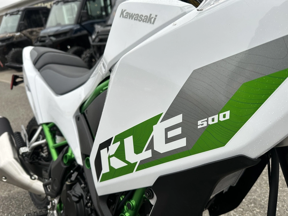 2026 Kawasaki Kle 500 Se alt