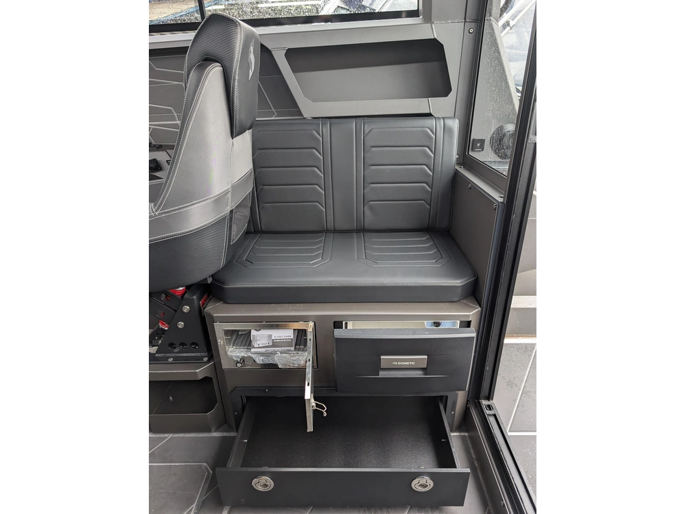 2026 Stabicraft 2350 Ultracab Walkthrough 2350 Uc Wt alt