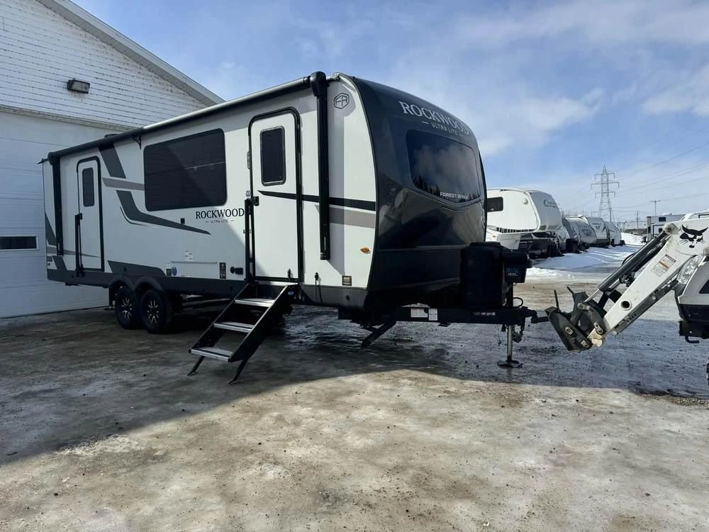 Forest River Rockwood Ultra Lite 2619fk 2026 alt