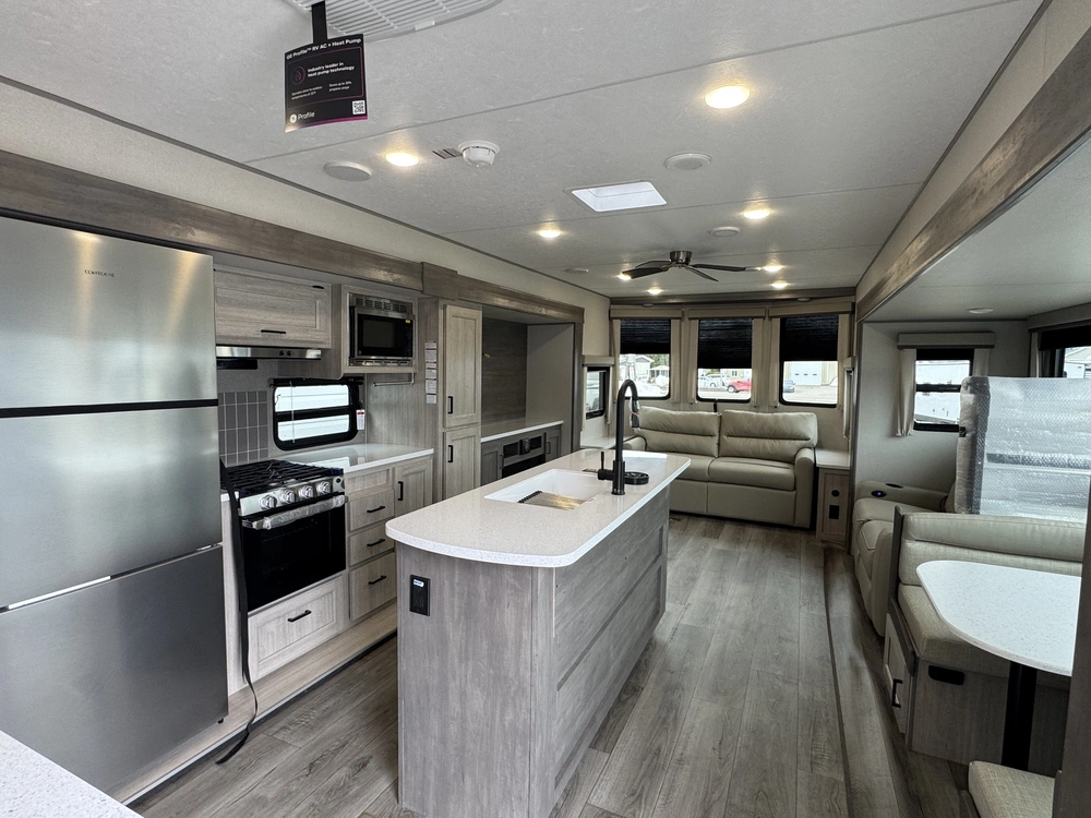 Coachmen Catalina 39mkts 2026 alt