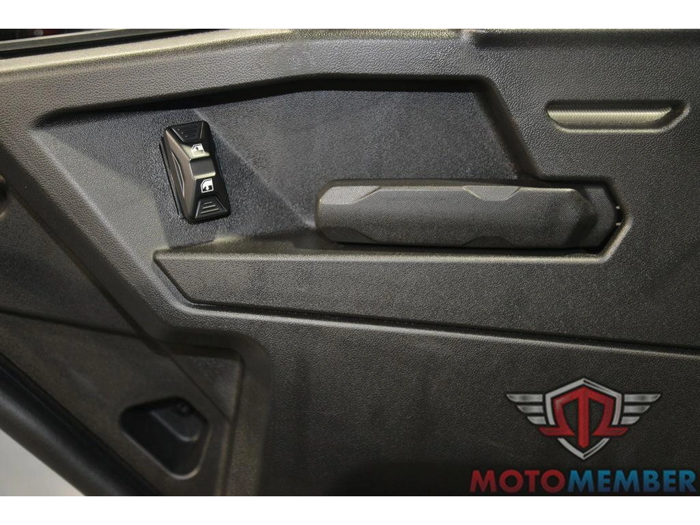 2026 Can-am Defender Limited Hd11 alt