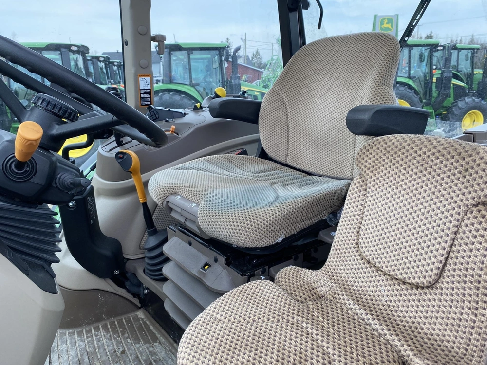John Deere 5090m 2022 alt