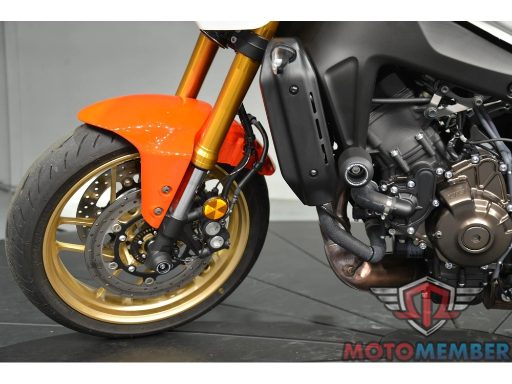 2024 Yamaha Xsr900 alt