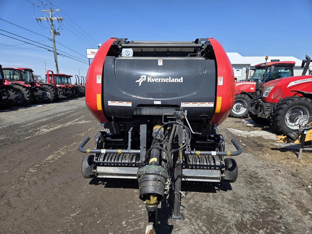 Kverneland 6716 2015 alt