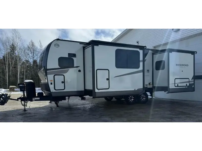 2026 Forest River ROCKWOOD ULTRA LITE 2619FK