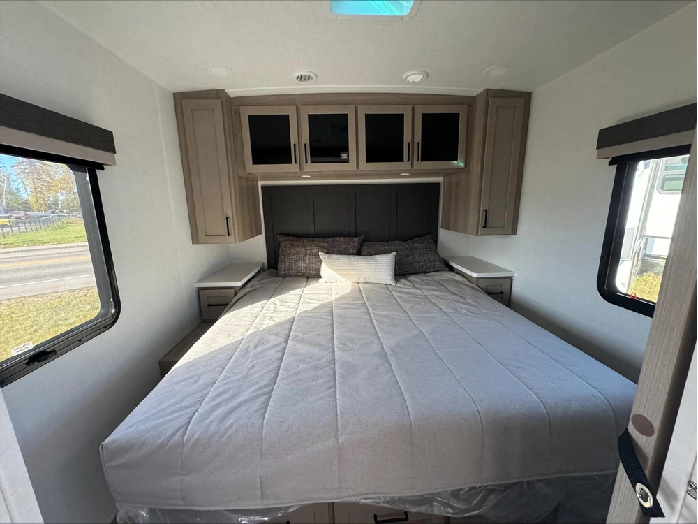 Forest River Rockwood Ultra Lite 301fkt 2026 alt