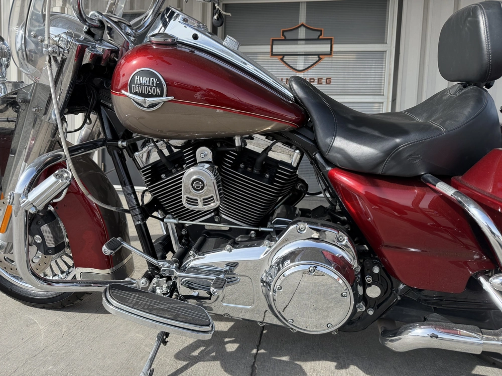 2009 Harley-davidson Flhrc-road King Classic alt