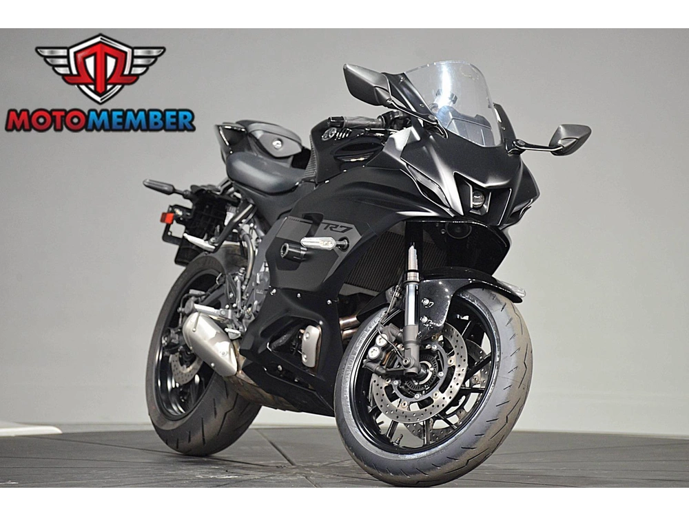 2025 Yamaha Yzf-r7 alt