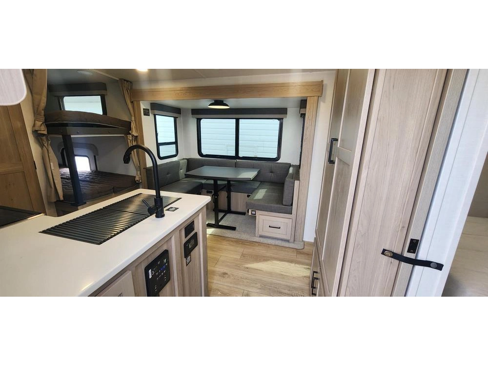 Forest River Rockwood Mini-lite 2520bh 2026 alt