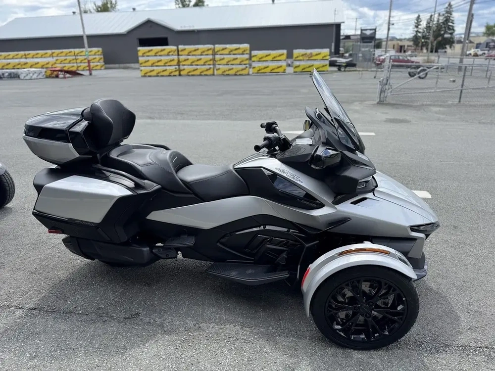 Can-am Rt Limited 2025 alt
