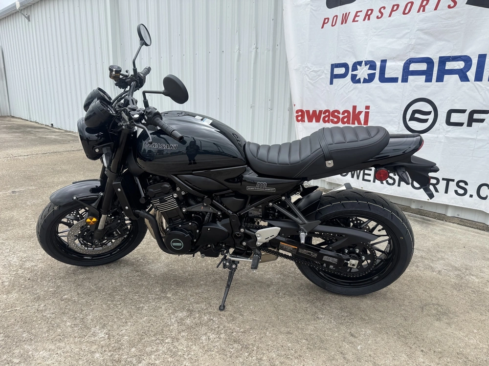2026 Kawasaki Z900rs Abs alt