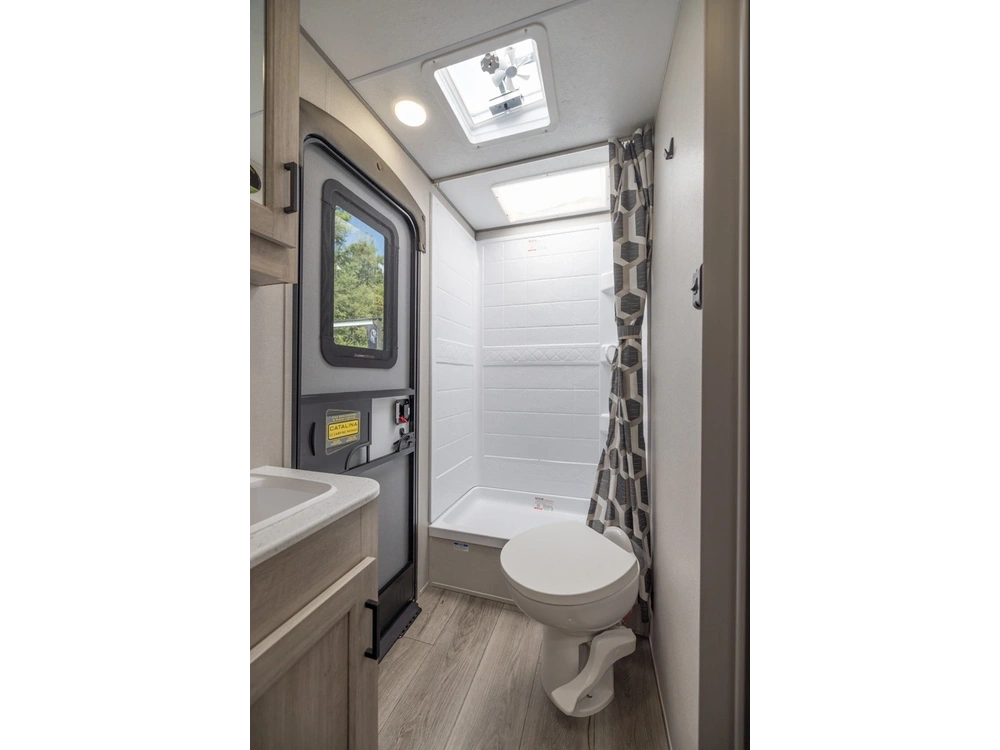 Coachmen Catalina 273dbhckle 2026 alt