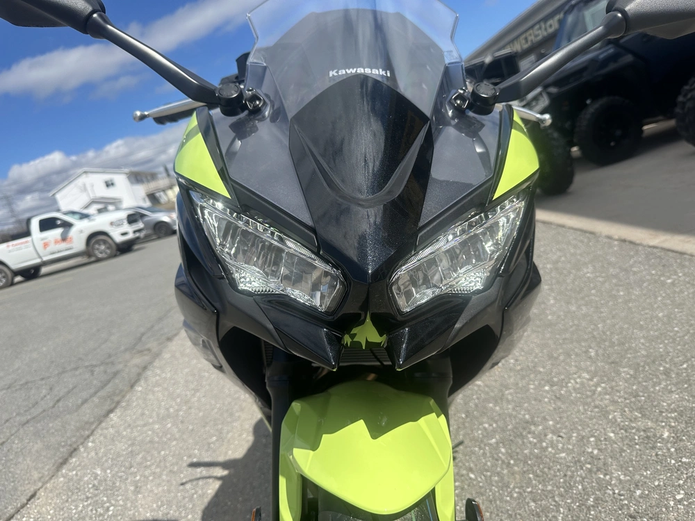 2026 Kawasaki Ninja 650 alt