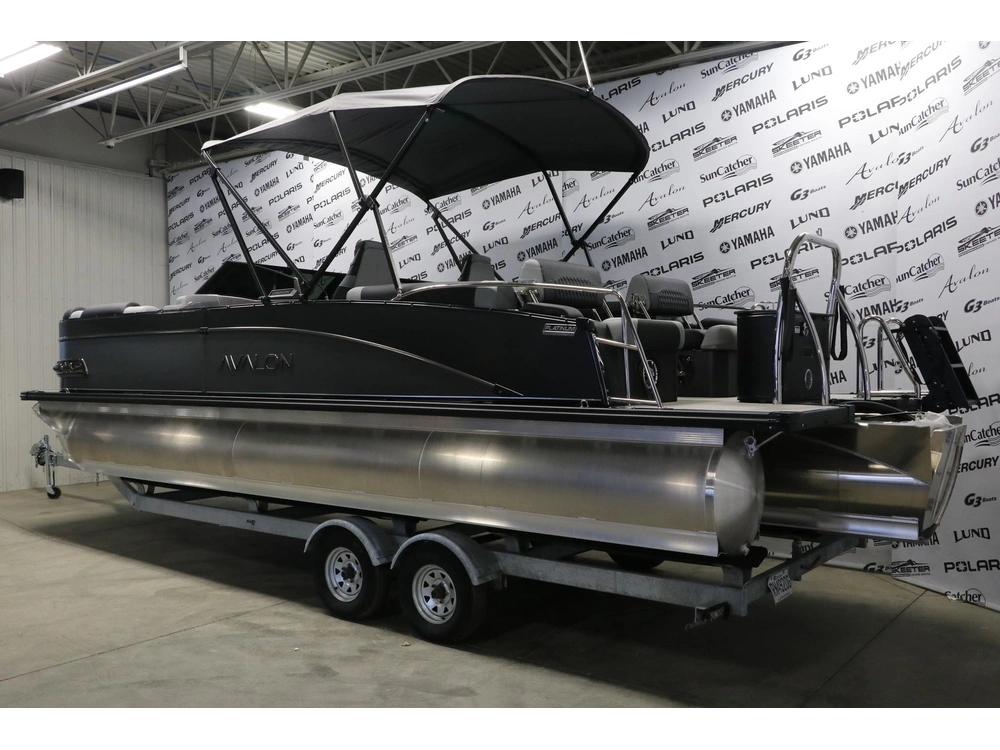 2026 Avalon Catalina 2585 Qls Windshield + Mercury 200 Hp alt