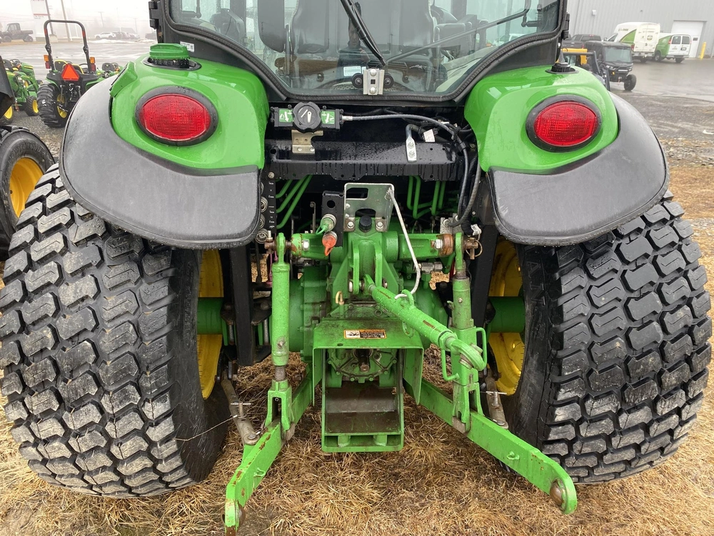 John Deere 4066r 2022 alt