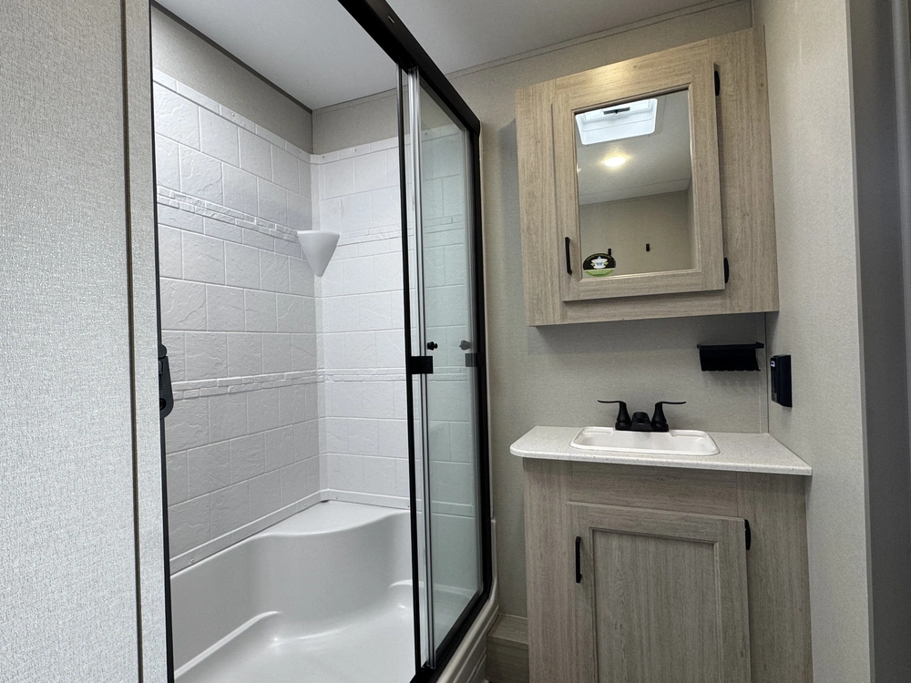 Coachmen Catalina 39mkts 2026 alt